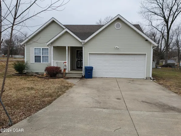 2416 Iron Gates Rd, Joplin, MO 64804