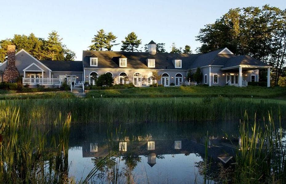 1st image of 2 Woods Ln