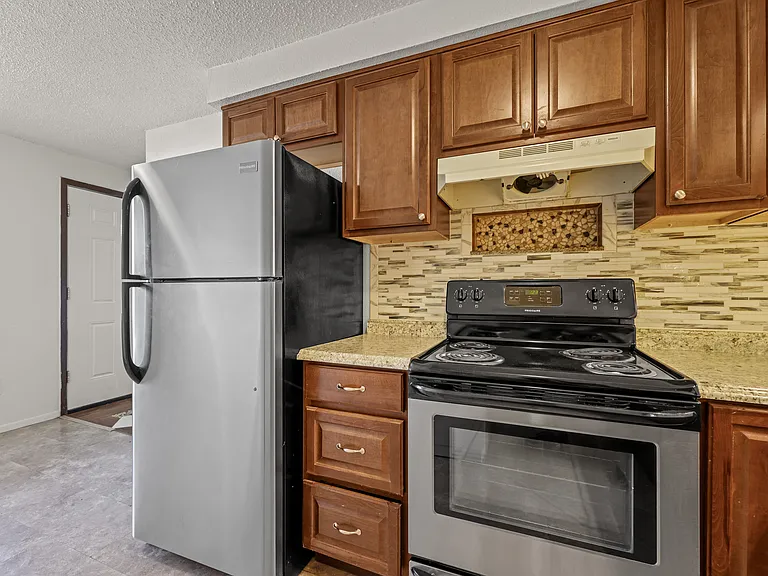 18 Ash Ct — Photo 25