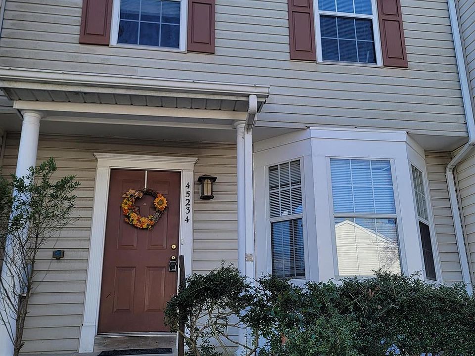 1st image of 45234 Woodstown Way