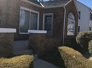 2105 W Broadway Ave, Enid, OK 73703