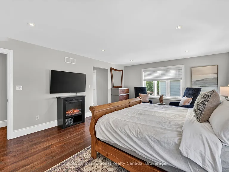 36 Kayla Cres — Photo 27