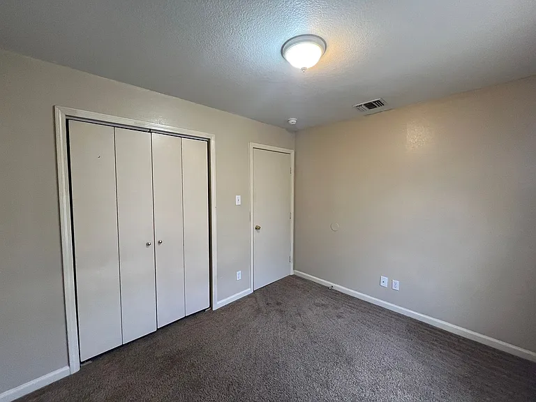 5202 Fountain Lake — Photo 25