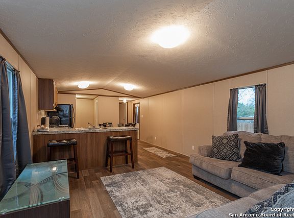3rd image of 2204 Avenue K