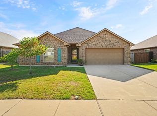 905 Barbara St, Denton, TX 76209