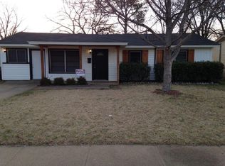 1008 Denton Dr, Euless, TX 76039