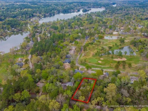 161 Fairway Dr E, Lindale, TX 75771