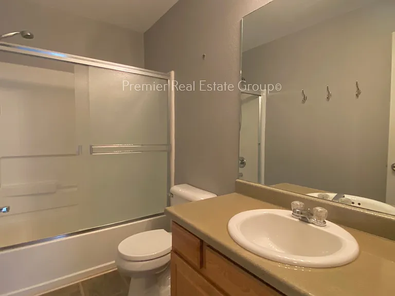 865 Winebrook Way — Photo 10