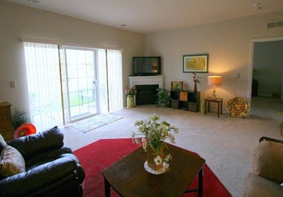 5th image of 4046 Cornerstone Dr #135