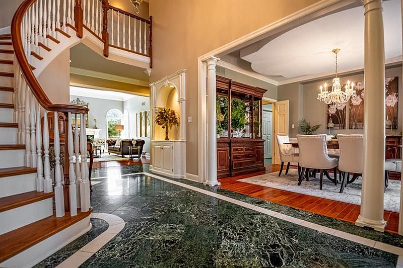 1247 Foxwood Dr, Hermitage, PA 16148 Zillow