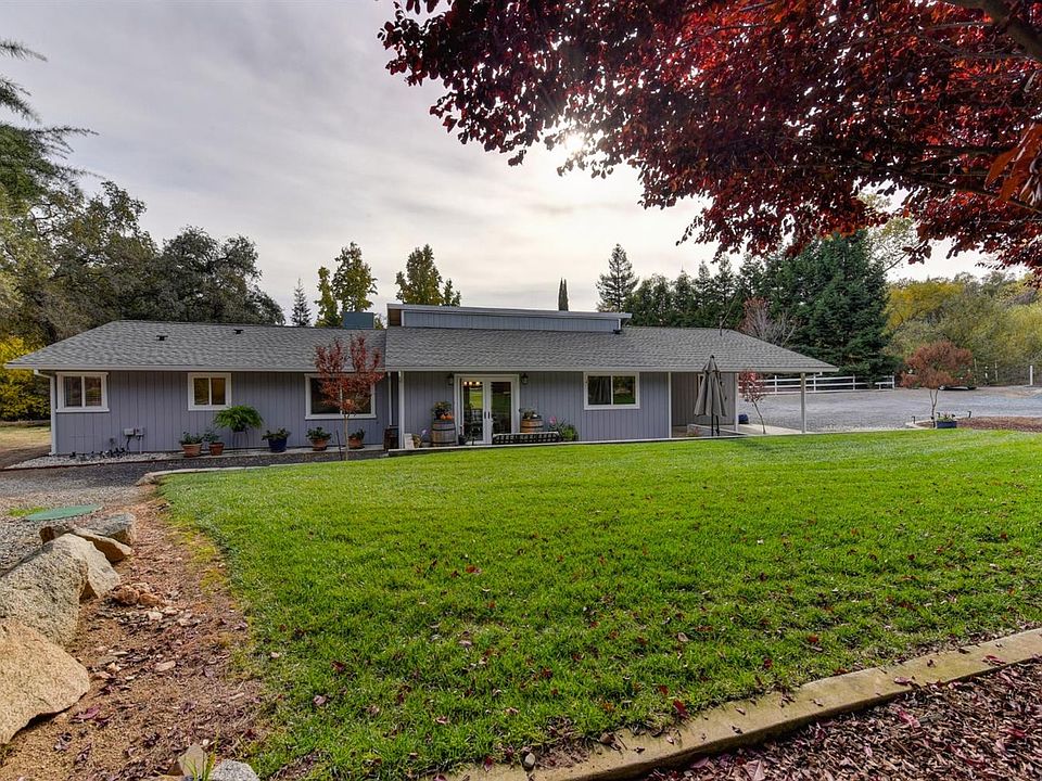 1st image of 7715 Logan Ln