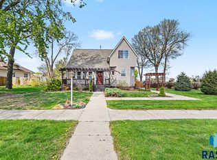 101 Broadway St, Centerville, SD 57014