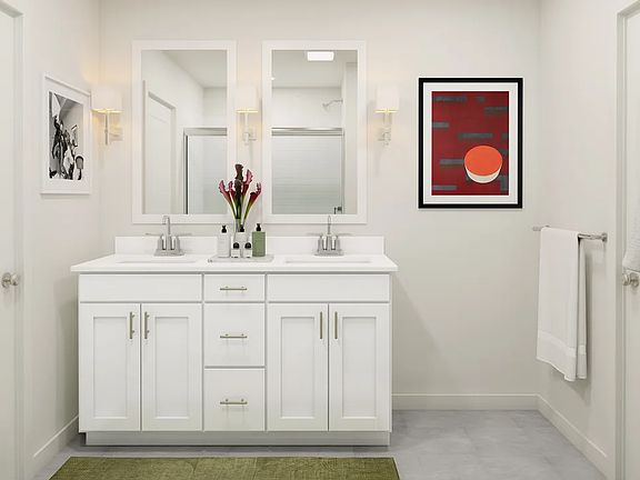 Primary bath with chrome fixtures and hardware