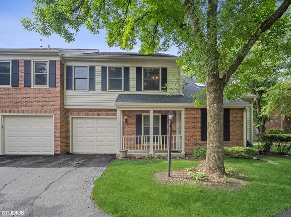 112 Bright Ridge Dr, Schaumburg, IL 60194