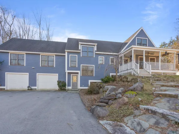 8 Chamberlain Road, New Boston, NH 03070