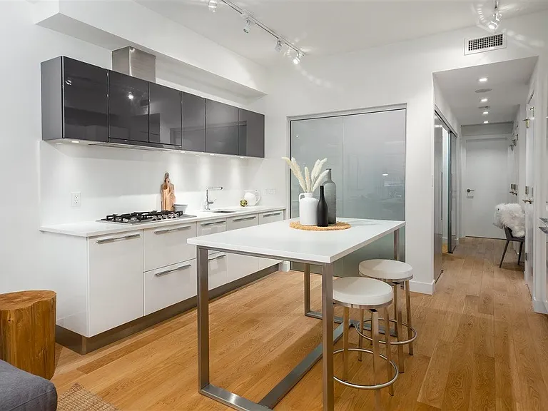 108 E 1st Ave #138 — Photo 7