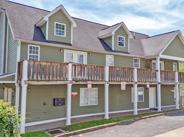 400 Forest Ave, Morgantown, WV 26505