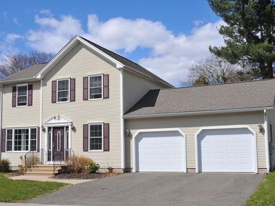 14 Barrington Dr, Springfield, MA, 01129