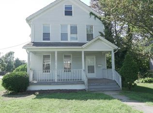 172 N Ocean Ave, Patchogue, NY 11772