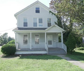 172 N Ocean Ave, Patchogue, NY, 11772