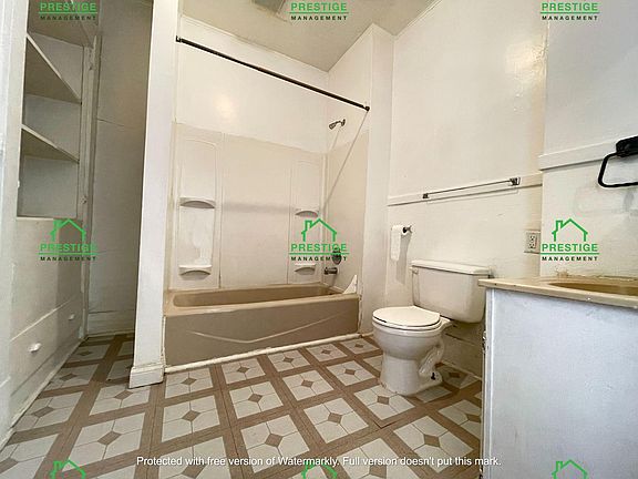 5th image of 4534 Magoun Ave #2