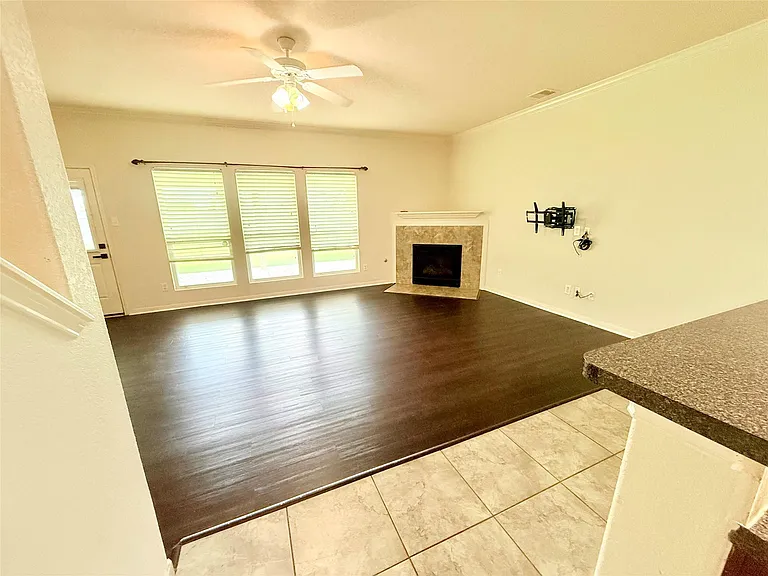 14819 Grove Canyon Ct — Photo 7