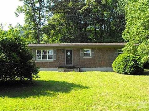 3rd image of 150 White Ave
