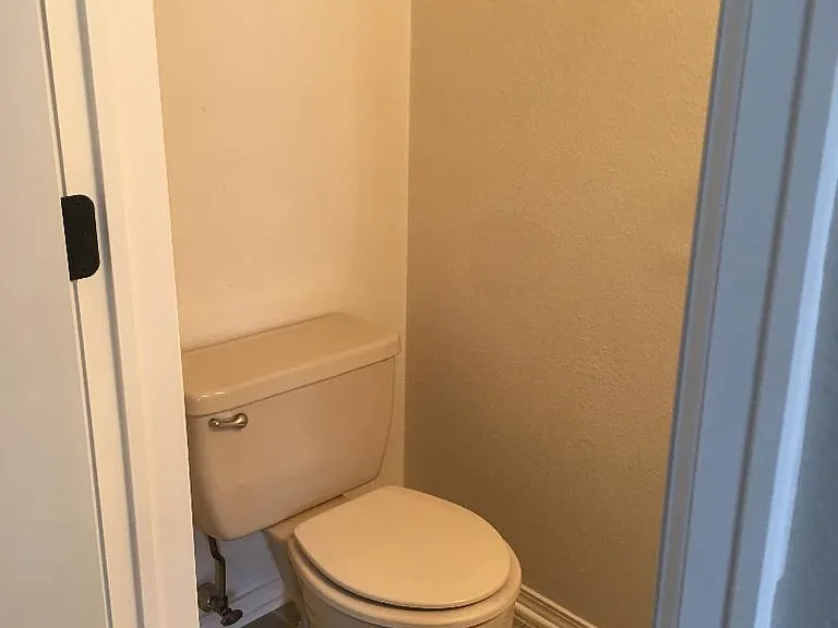 1227 S Flower Cir — Photo 29