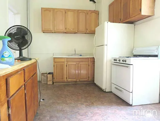 Rented by Miron Properties | media 4