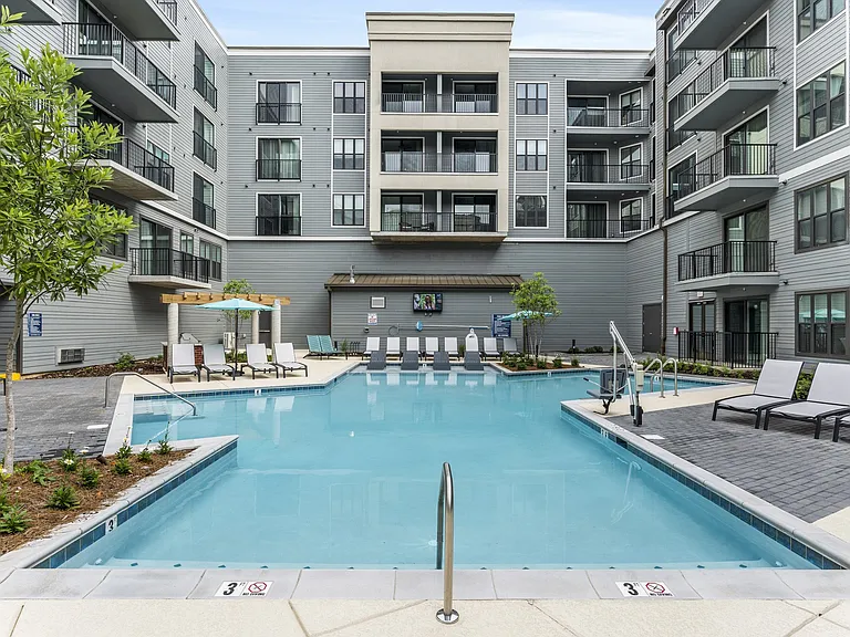 Eclipse Residences — Photo 16