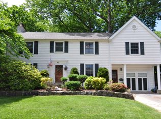 63 Bobolink Rd, Yonkers, NY 10701