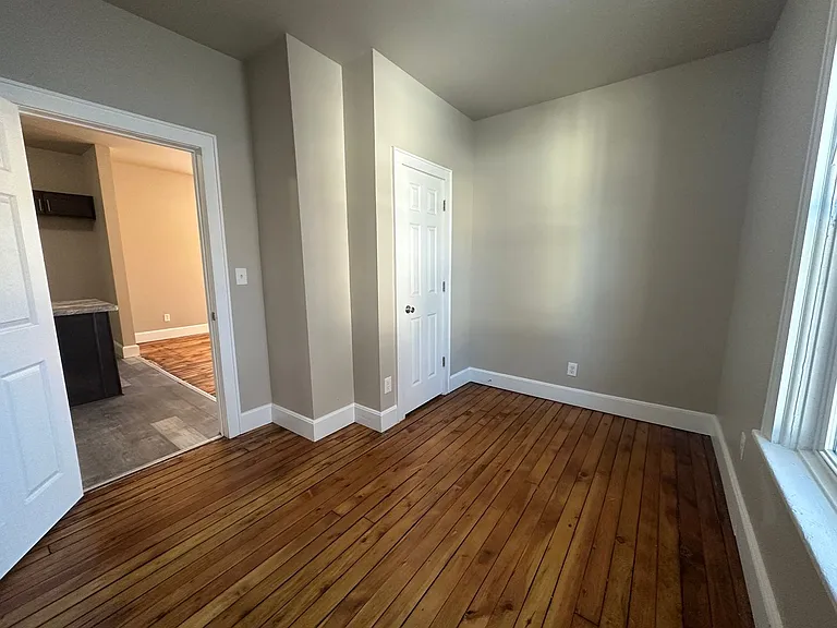 3860 N 19th Pl — Photo 14