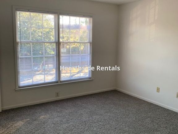 3rd image of 205-A Kristin Dr