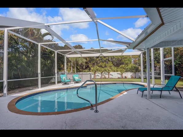 609 Oak Ter, Jupiter, FL 33458
