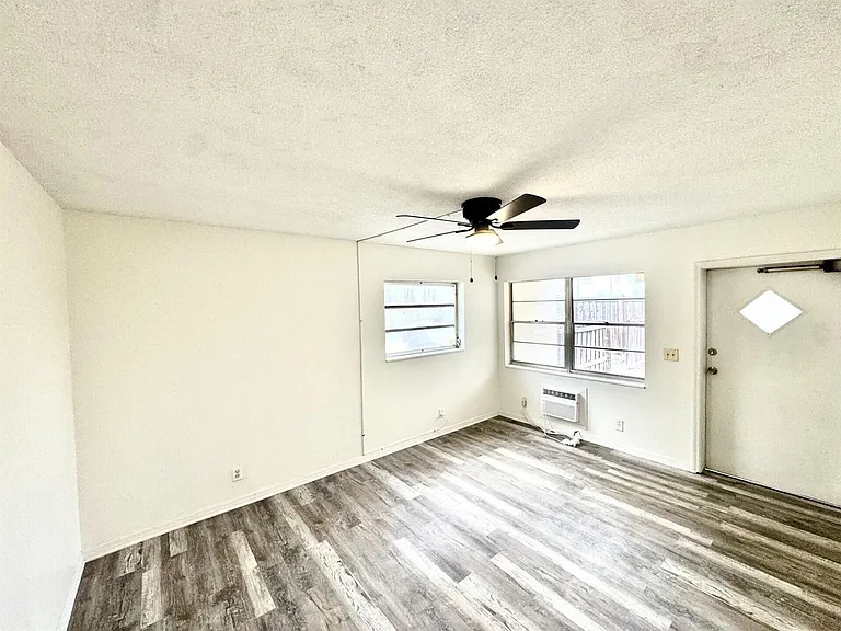 417 N K St #1A — Photo 10