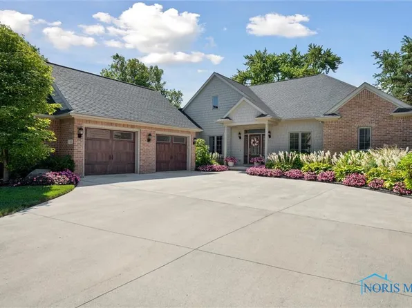 113 Riverside Dr, Maumee, OH 43537