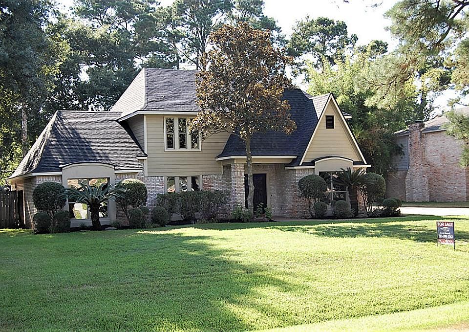 1st image of 15407 Winterhaven Dr