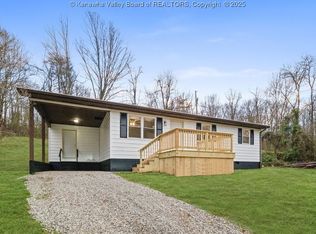253 Bud Chatten Rd, Leon, WV 25123