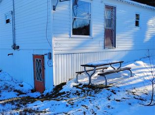 8 Point Rd, Twillingate, NL A0G4M0