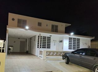 13 Urb Medina #4, Isabela, PR 00662