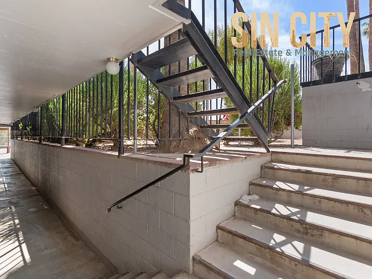 1011 N 4th St #9 — Photo 15