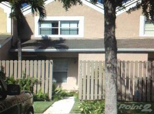 1340 NW 122nd Ter, Pembroke Pines, FL 33026
