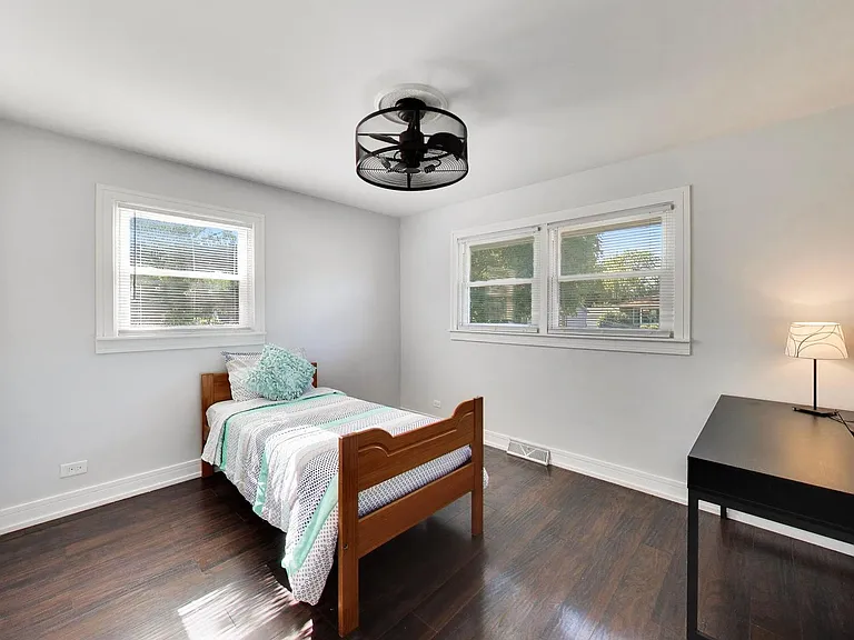 25378 W Park Ct — Photo 15