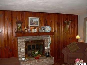 3rd image of 3058 W Scenic Dr