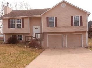 10813 Georgia Ave, Kansas City, KS 66109