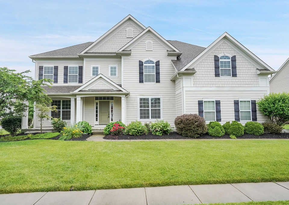 1st image of 7355 Pinecrest Dr