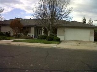 1058 Van Buren Ave, Los Banos, CA 93635