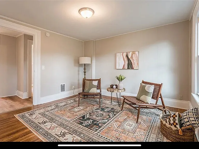 31 Woodlawn St — Photo 26