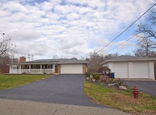 12 Valley Ln, Goshen, OH 45122