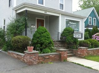 498 Elliott St, Beverly, MA 01915